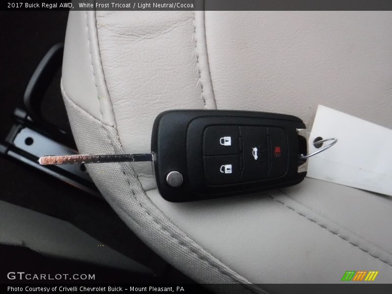 White Frost Tricoat / Light Neutral/Cocoa 2017 Buick Regal AWD