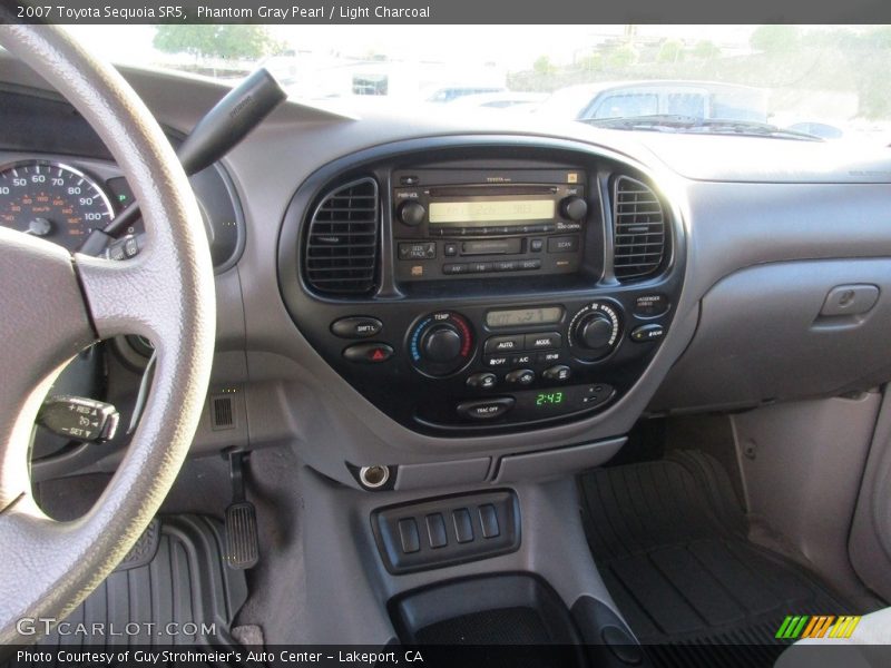 Phantom Gray Pearl / Light Charcoal 2007 Toyota Sequoia SR5