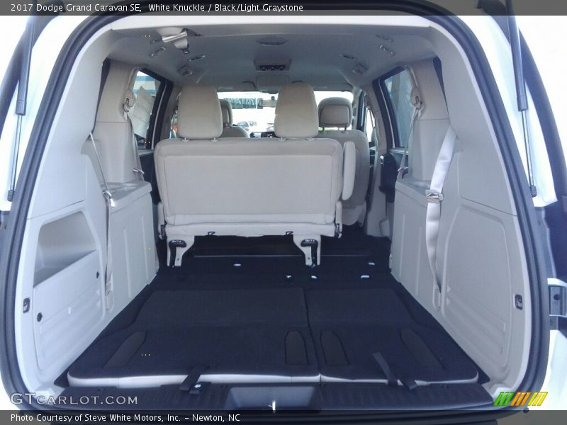 White Knuckle / Black/Light Graystone 2017 Dodge Grand Caravan SE
