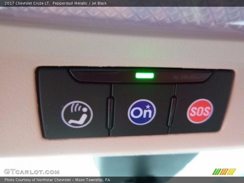 Pepperdust Metallic / Jet Black 2017 Chevrolet Cruze LT
