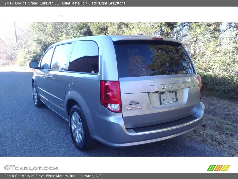 Billet Metallic / Black/Light Graystone 2017 Dodge Grand Caravan SE