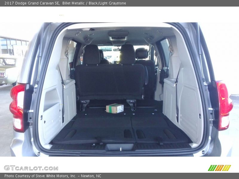Billet Metallic / Black/Light Graystone 2017 Dodge Grand Caravan SE