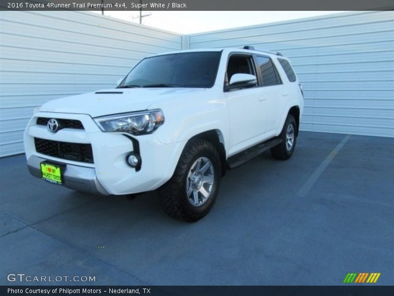 Super White / Black 2016 Toyota 4Runner Trail Premium 4x4