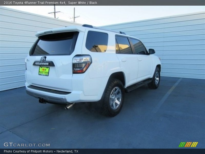 Super White / Black 2016 Toyota 4Runner Trail Premium 4x4