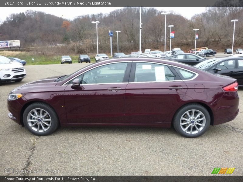 Burgundy Velvet / Medium Light Stone 2017 Ford Fusion SE