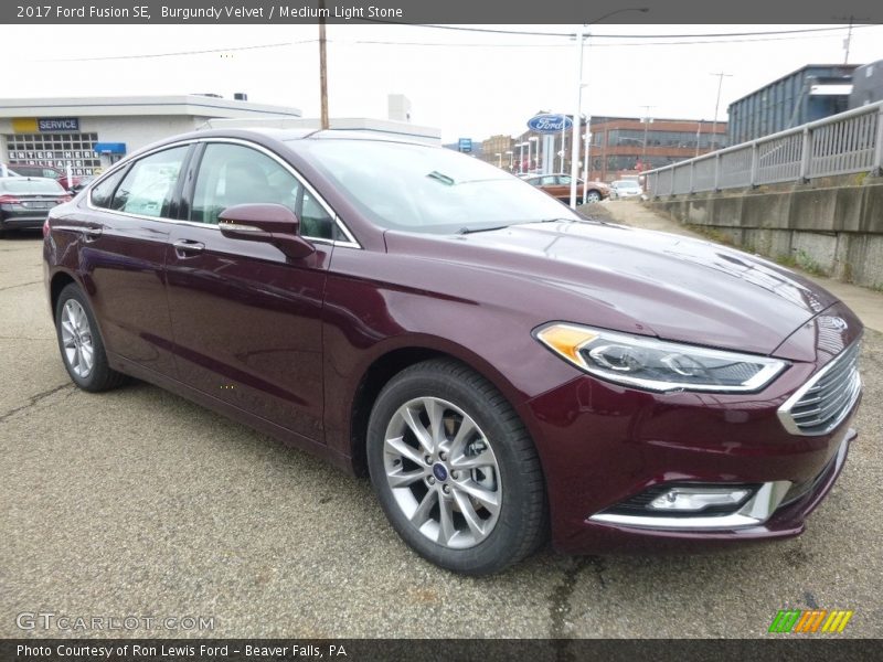 Burgundy Velvet / Medium Light Stone 2017 Ford Fusion SE