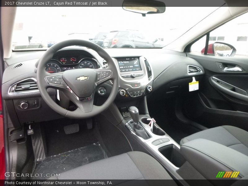 Cajun Red Tintcoat / Jet Black 2017 Chevrolet Cruze LT