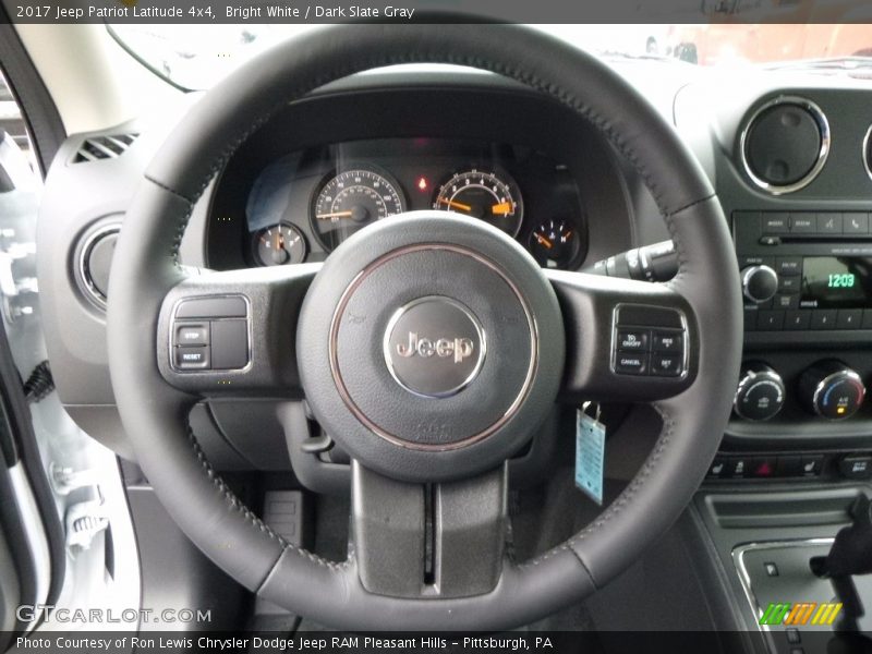 Bright White / Dark Slate Gray 2017 Jeep Patriot Latitude 4x4