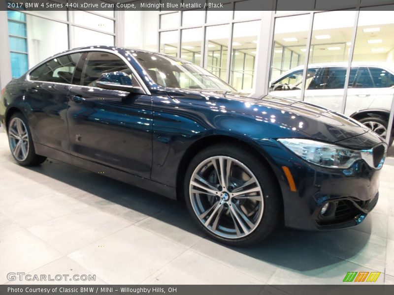 Front 3/4 View of 2017 4 Series 440i xDrive Gran Coupe