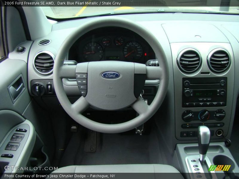 Dark Blue Pearl Metallic / Shale Grey 2006 Ford Freestyle SE AWD