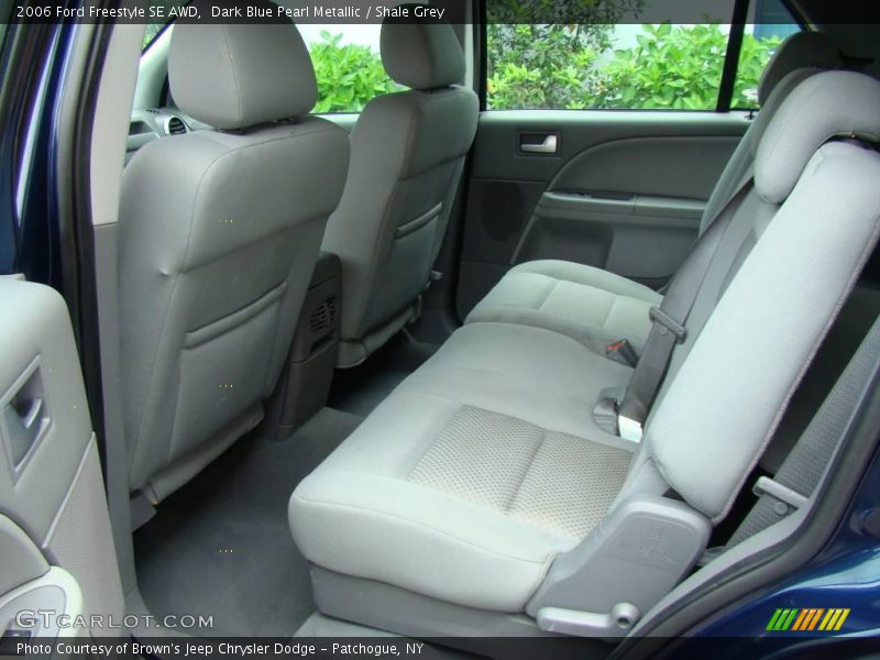 Dark Blue Pearl Metallic / Shale Grey 2006 Ford Freestyle SE AWD