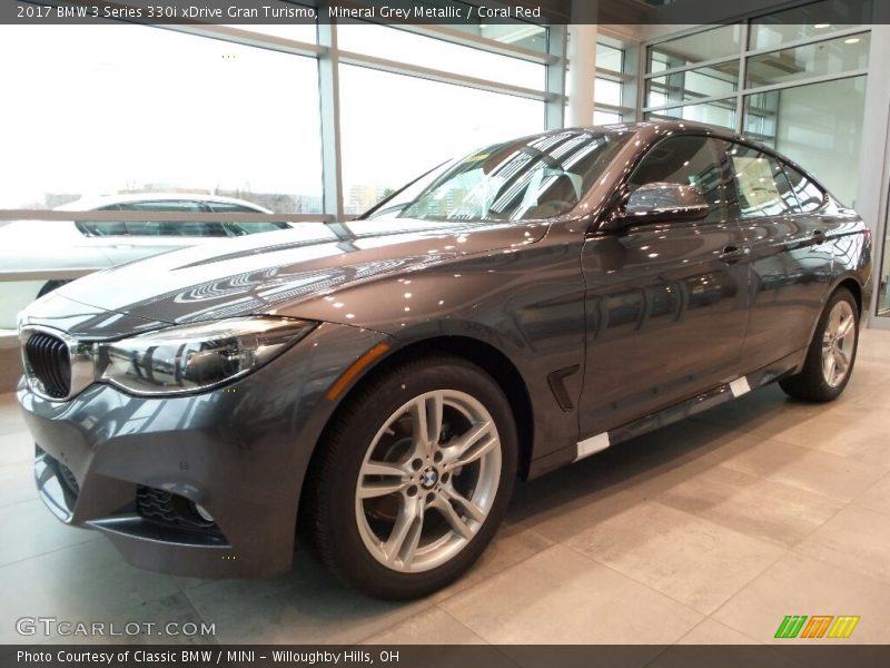 Mineral Grey Metallic / Coral Red 2017 BMW 3 Series 330i xDrive Gran Turismo