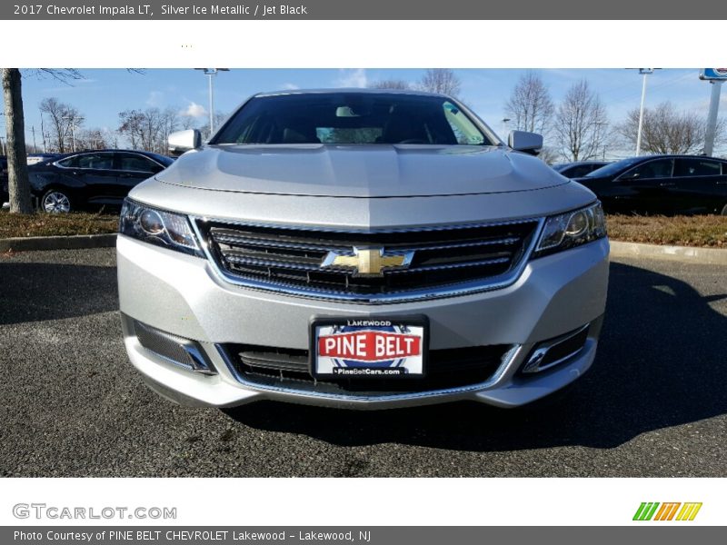 Silver Ice Metallic / Jet Black 2017 Chevrolet Impala LT