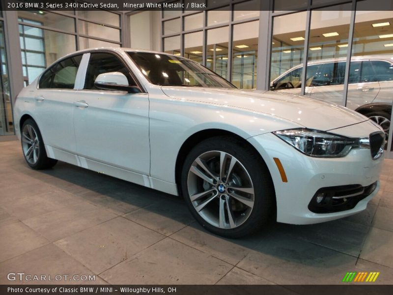 Mineral White Metallic / Black 2016 BMW 3 Series 340i xDrive Sedan