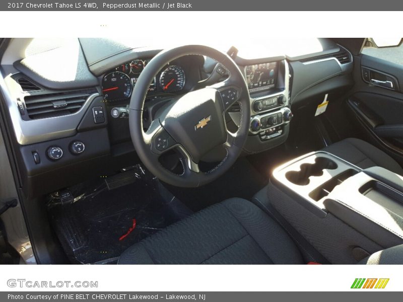 Pepperdust Metallic / Jet Black 2017 Chevrolet Tahoe LS 4WD