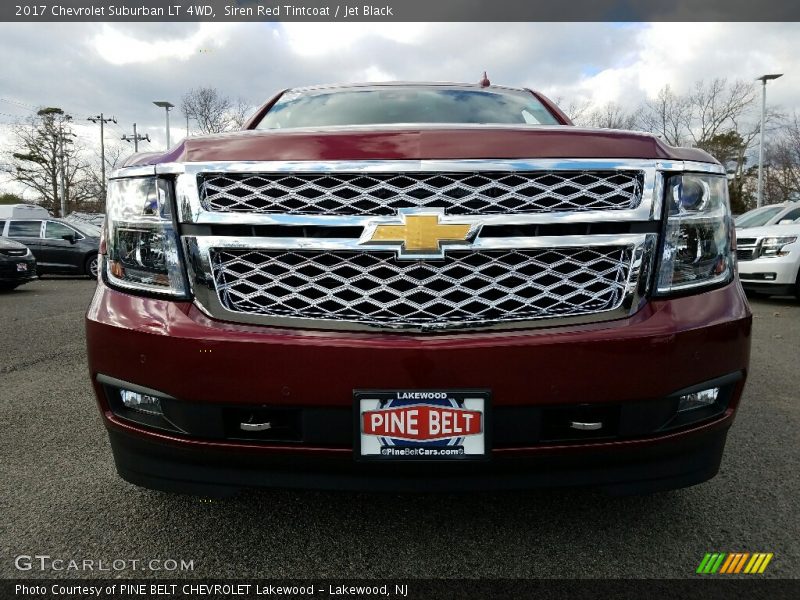 Siren Red Tintcoat / Jet Black 2017 Chevrolet Suburban LT 4WD