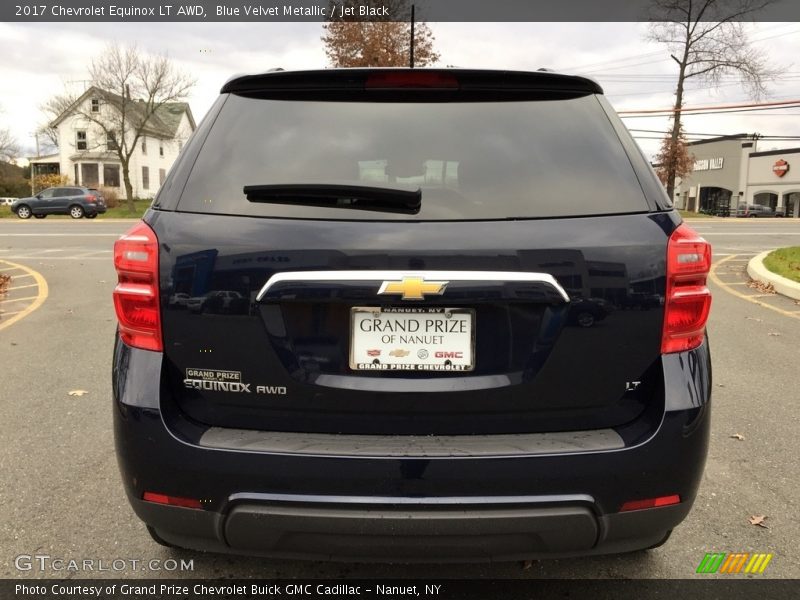 Blue Velvet Metallic / Jet Black 2017 Chevrolet Equinox LT AWD