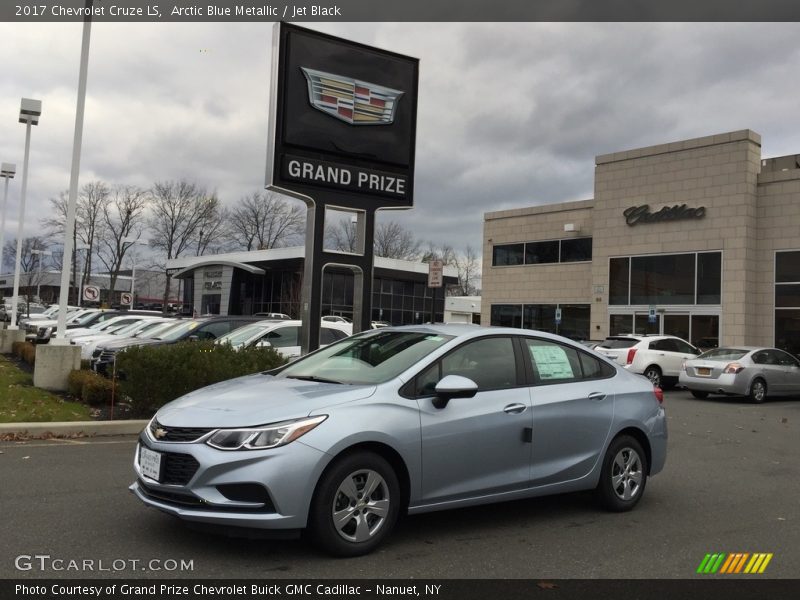 Arctic Blue Metallic / Jet Black 2017 Chevrolet Cruze LS