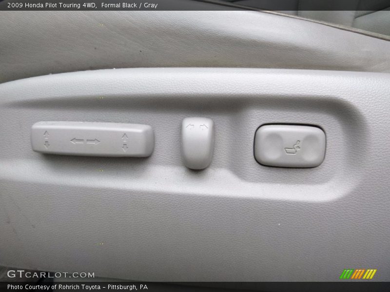 Formal Black / Gray 2009 Honda Pilot Touring 4WD
