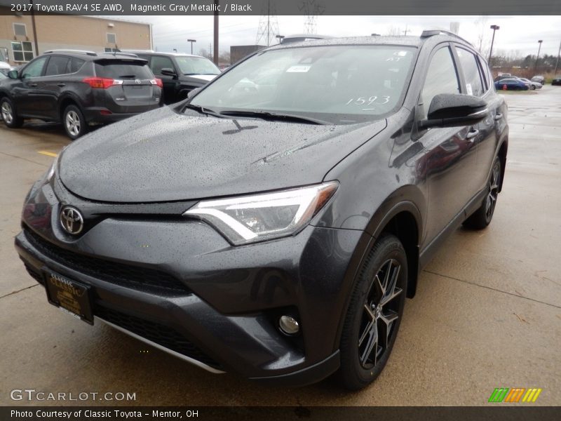 Magnetic Gray Metallic / Black 2017 Toyota RAV4 SE AWD