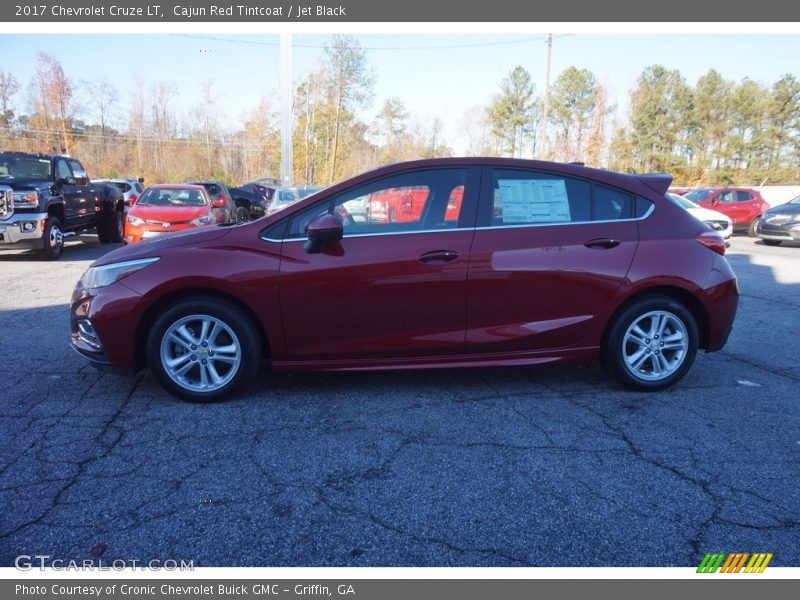 Cajun Red Tintcoat / Jet Black 2017 Chevrolet Cruze LT