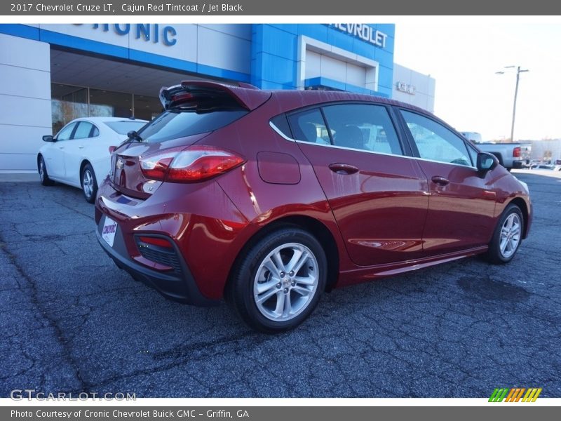 Cajun Red Tintcoat / Jet Black 2017 Chevrolet Cruze LT