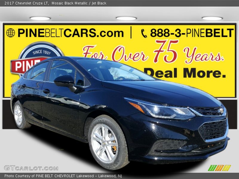 Mosaic Black Metallic / Jet Black 2017 Chevrolet Cruze LT