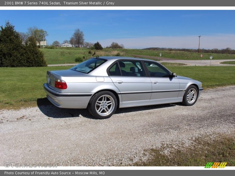 Titanium Silver Metallic / Grey 2001 BMW 7 Series 740iL Sedan