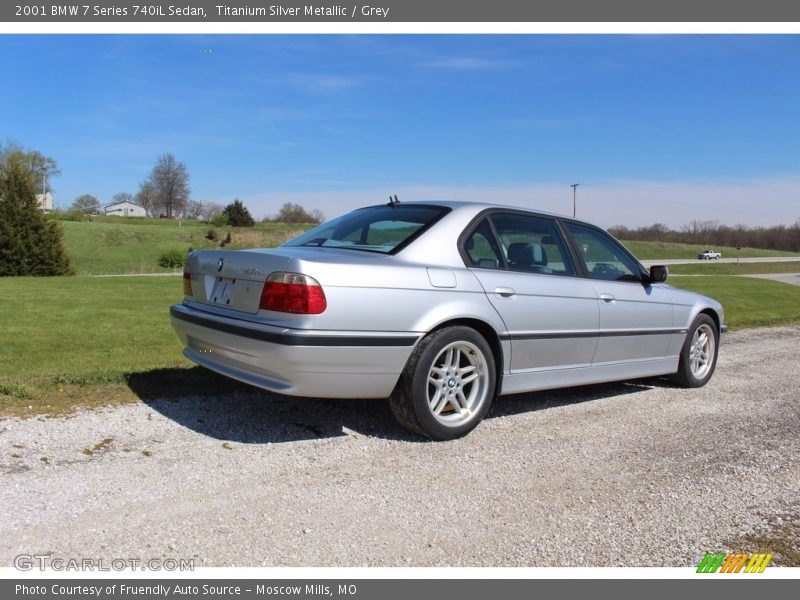 Titanium Silver Metallic / Grey 2001 BMW 7 Series 740iL Sedan