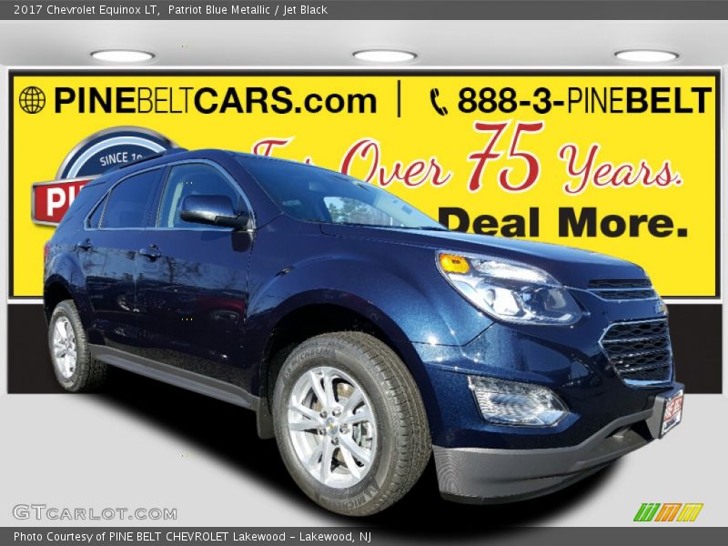 Patriot Blue Metallic / Jet Black 2017 Chevrolet Equinox LT