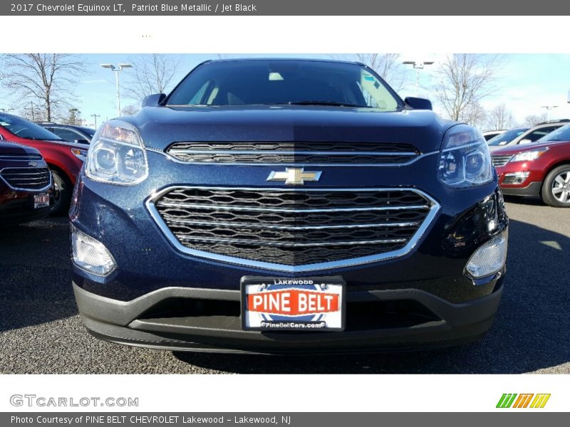 Patriot Blue Metallic / Jet Black 2017 Chevrolet Equinox LT