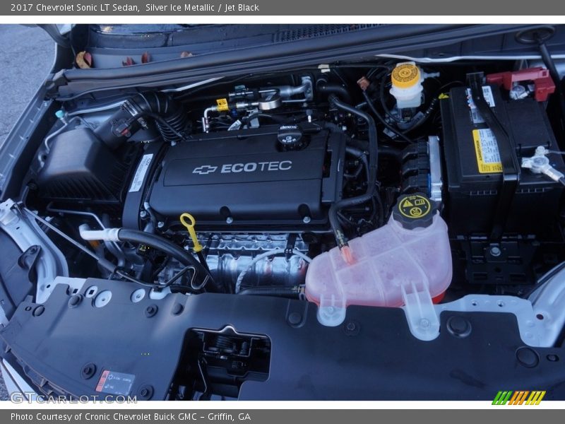 Silver Ice Metallic / Jet Black 2017 Chevrolet Sonic LT Sedan