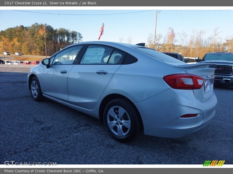 Silver Ice Metallic / Jet Black 2017 Chevrolet Cruze LS