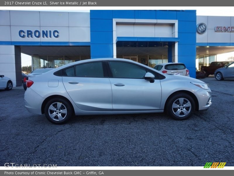 Silver Ice Metallic / Jet Black 2017 Chevrolet Cruze LS