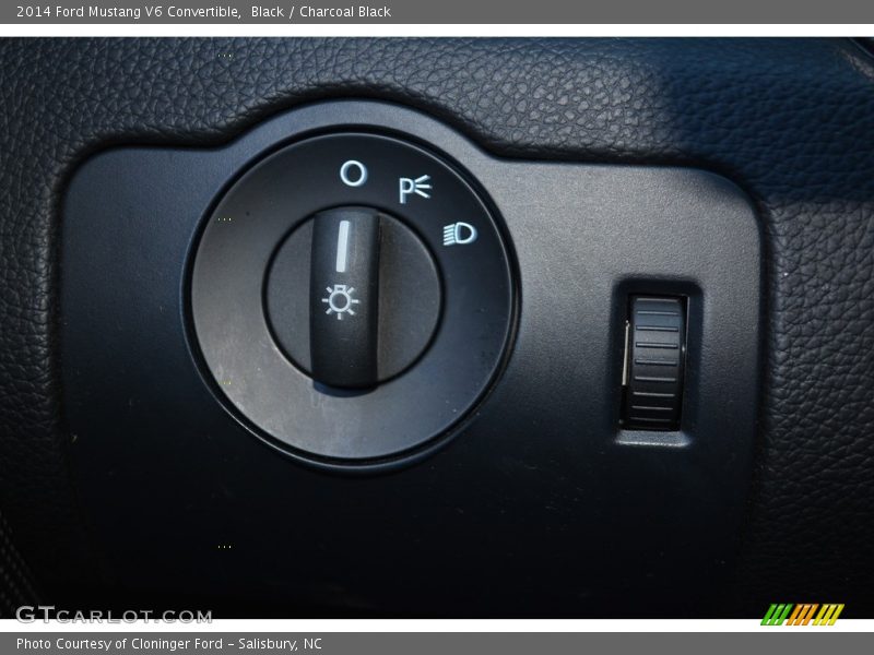 Black / Charcoal Black 2014 Ford Mustang V6 Convertible