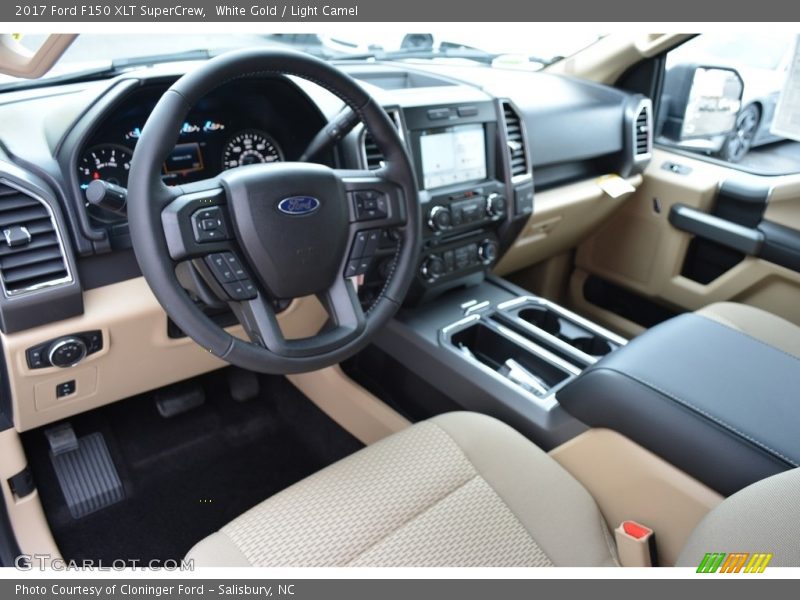  2017 F150 XLT SuperCrew Light Camel Interior