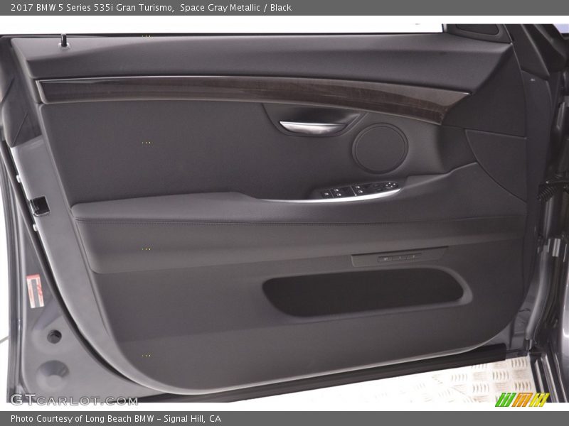 Space Gray Metallic / Black 2017 BMW 5 Series 535i Gran Turismo