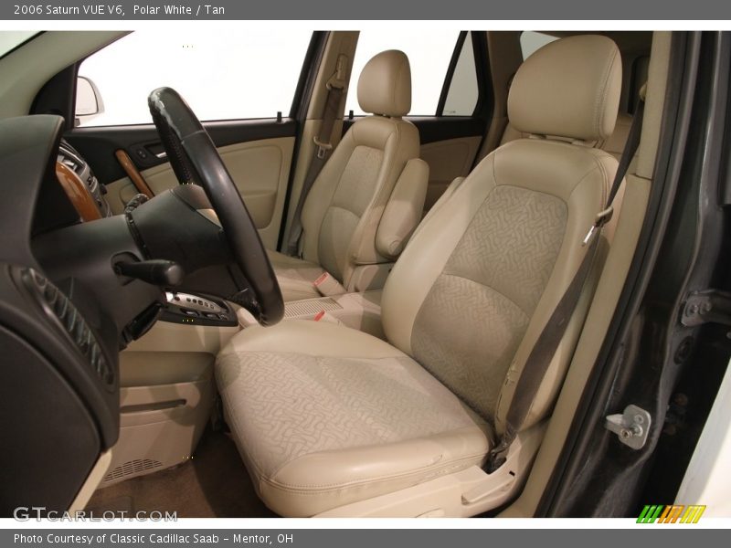 Polar White / Tan 2006 Saturn VUE V6