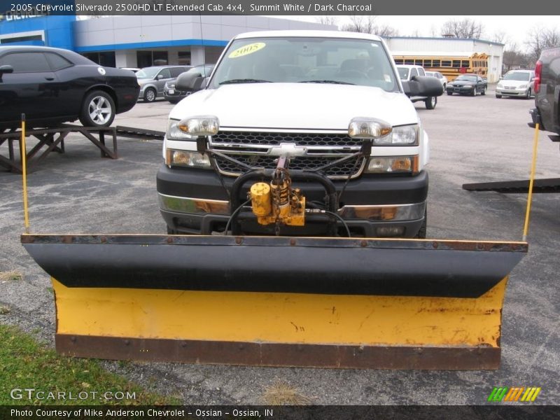 Summit White / Dark Charcoal 2005 Chevrolet Silverado 2500HD LT Extended Cab 4x4
