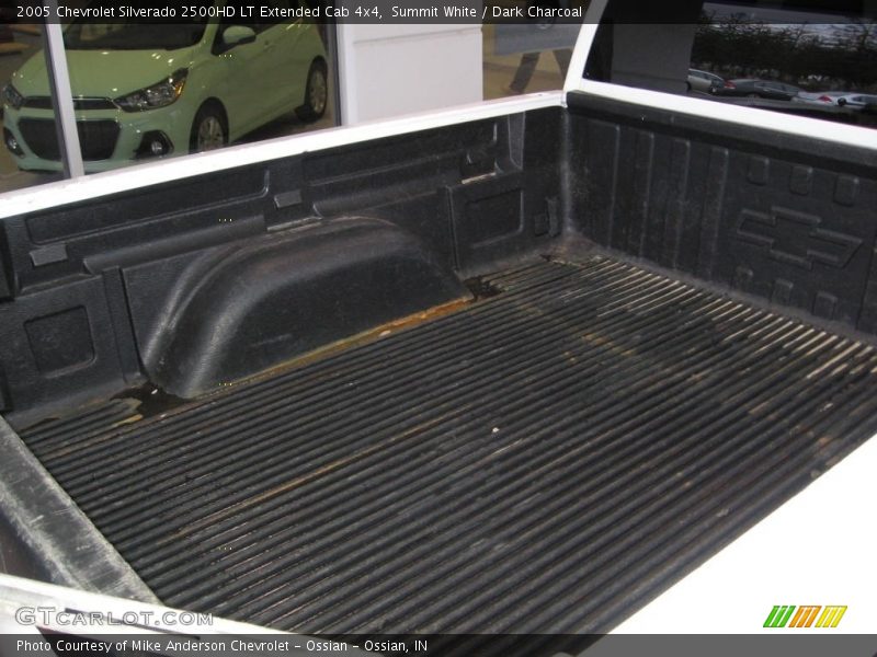 Summit White / Dark Charcoal 2005 Chevrolet Silverado 2500HD LT Extended Cab 4x4