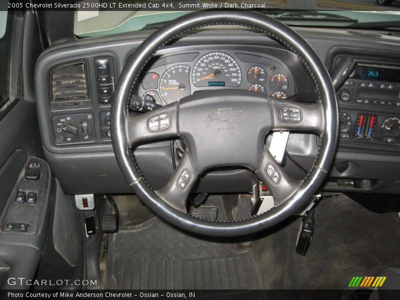Summit White / Dark Charcoal 2005 Chevrolet Silverado 2500HD LT Extended Cab 4x4