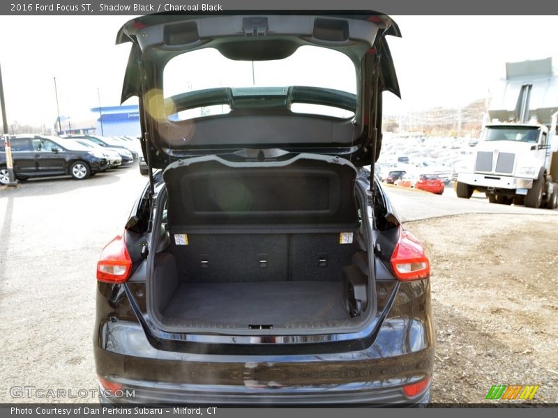 Shadow Black / Charcoal Black 2016 Ford Focus ST
