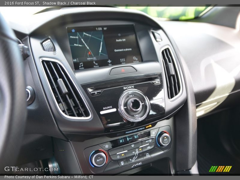 Shadow Black / Charcoal Black 2016 Ford Focus ST