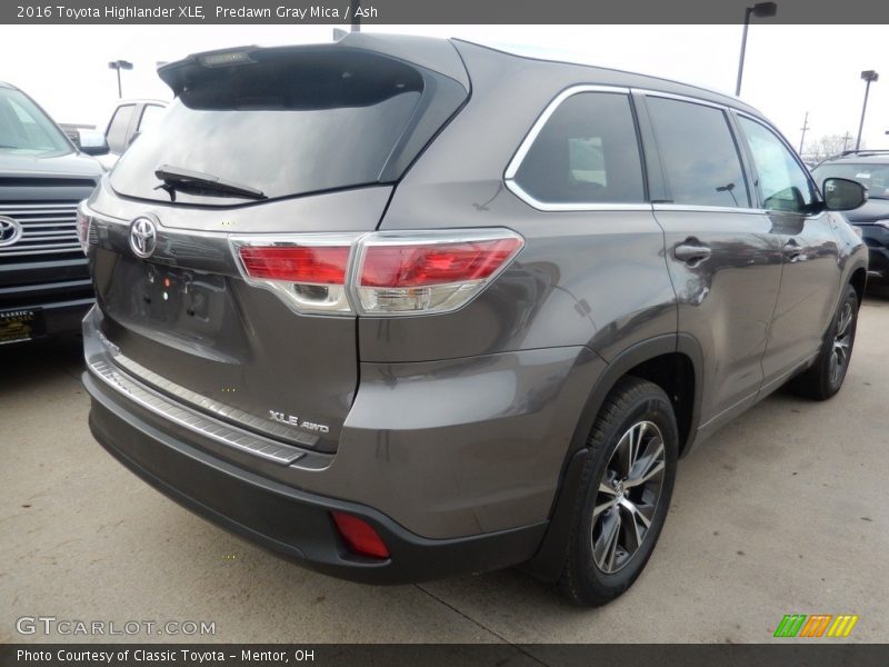 Predawn Gray Mica / Ash 2016 Toyota Highlander XLE