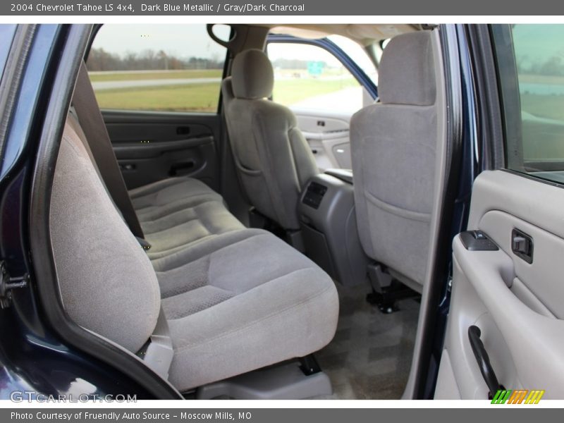 Dark Blue Metallic / Gray/Dark Charcoal 2004 Chevrolet Tahoe LS 4x4