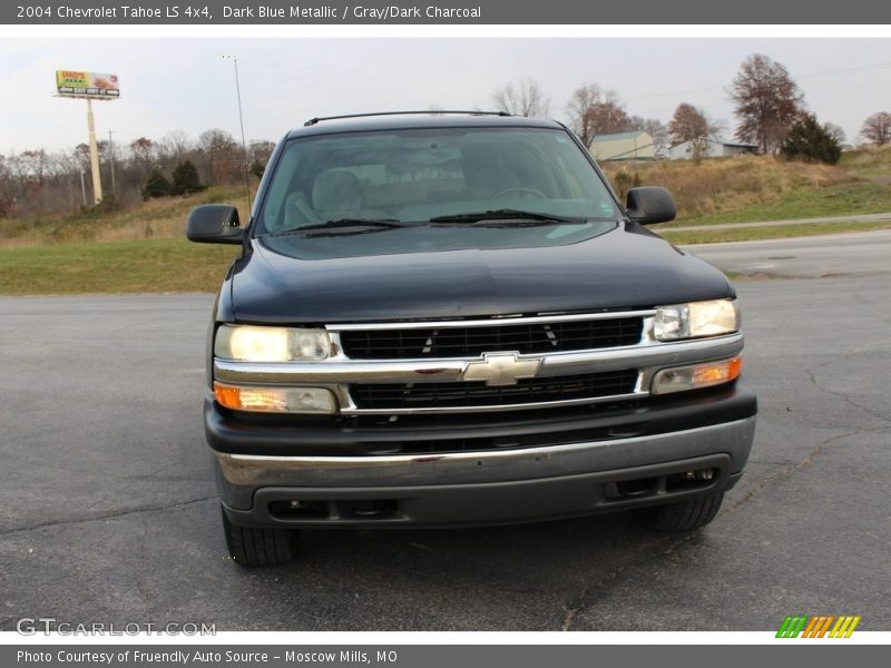 Dark Blue Metallic / Gray/Dark Charcoal 2004 Chevrolet Tahoe LS 4x4
