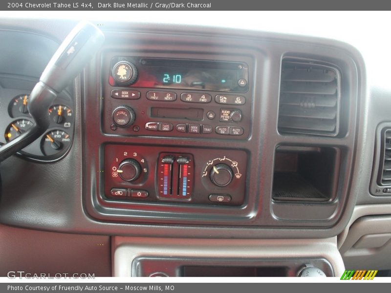 Dark Blue Metallic / Gray/Dark Charcoal 2004 Chevrolet Tahoe LS 4x4