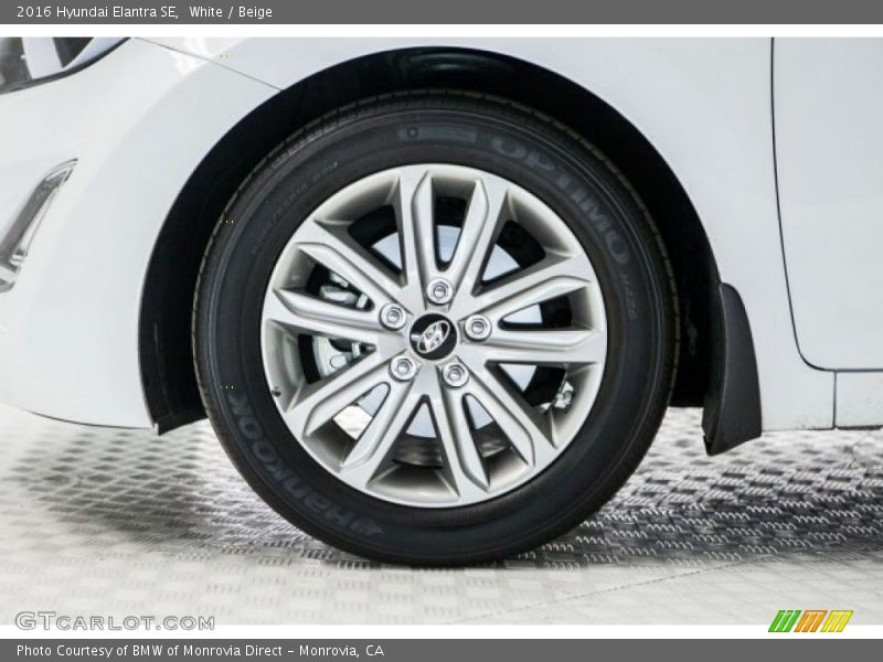 White / Beige 2016 Hyundai Elantra SE