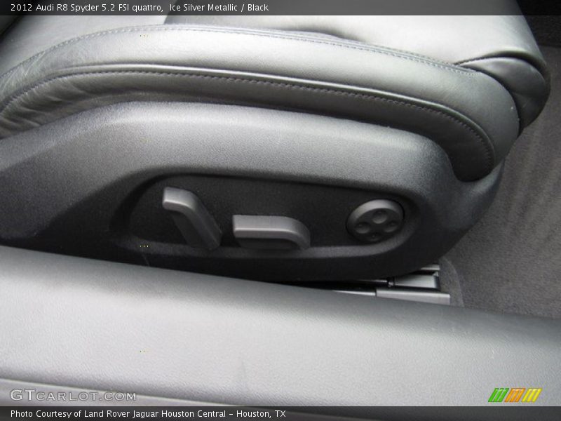 Ice Silver Metallic / Black 2012 Audi R8 Spyder 5.2 FSI quattro