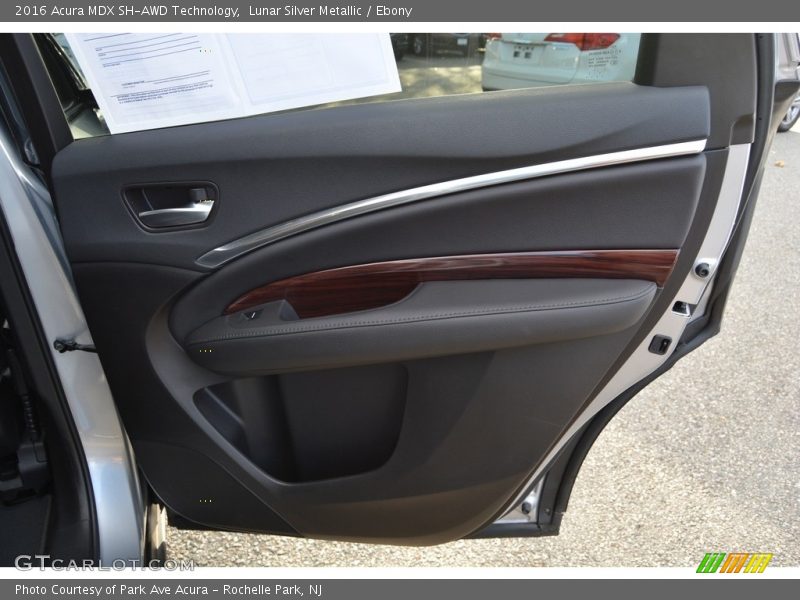 Lunar Silver Metallic / Ebony 2016 Acura MDX SH-AWD Technology